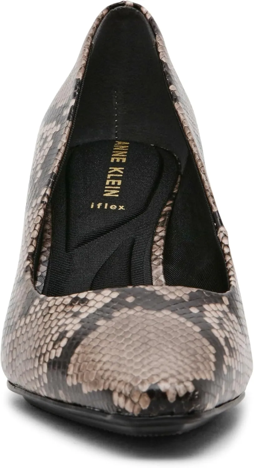 Anne Klein Womens Ruthie Textured Patent Pumps
