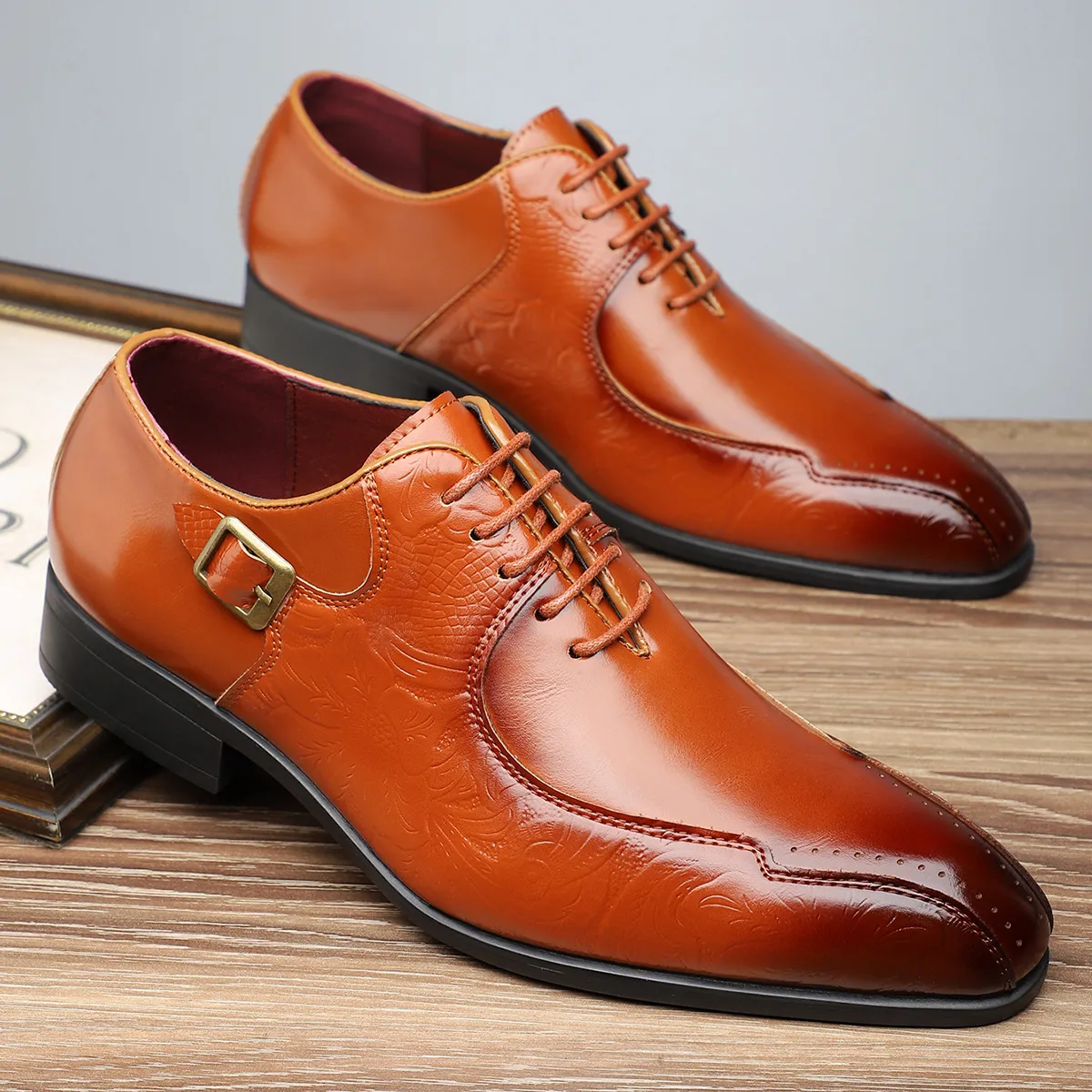 Bellagio Embossed Oxford Shoes