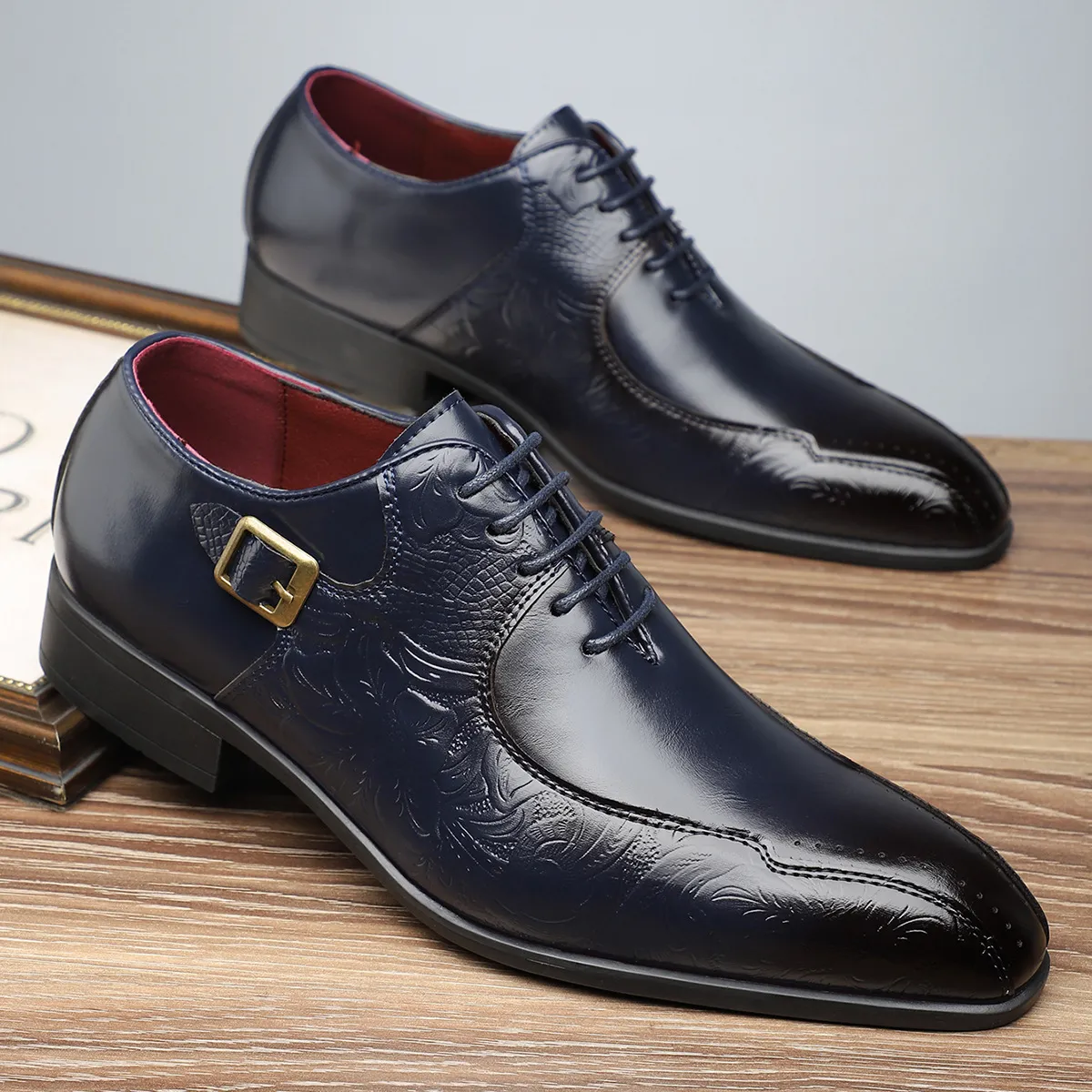 Bellagio Embossed Oxford Shoes
