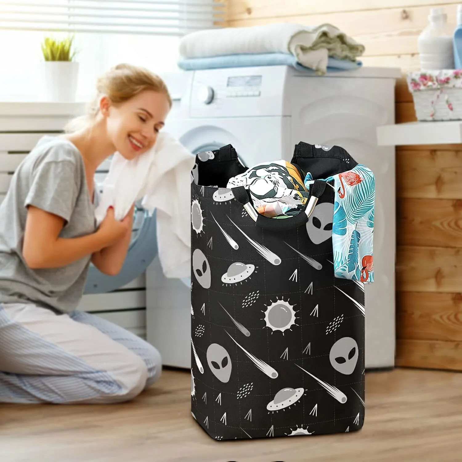 Black White Pattern Alien, UFO, Comet, Star, Sun, Wars on Dark Laundry Hamper Basket Bucket, Foldable Dirty Clothes Bag, Waterproof Fabric Washing Bin, Toy Storage with Handles for Bathroom