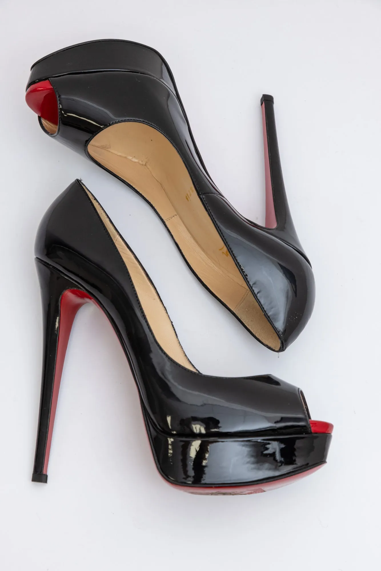 CHRISTIAN LOUBOUTIN Black Patent Leather Platform Red Bottom Heel Open-Toed