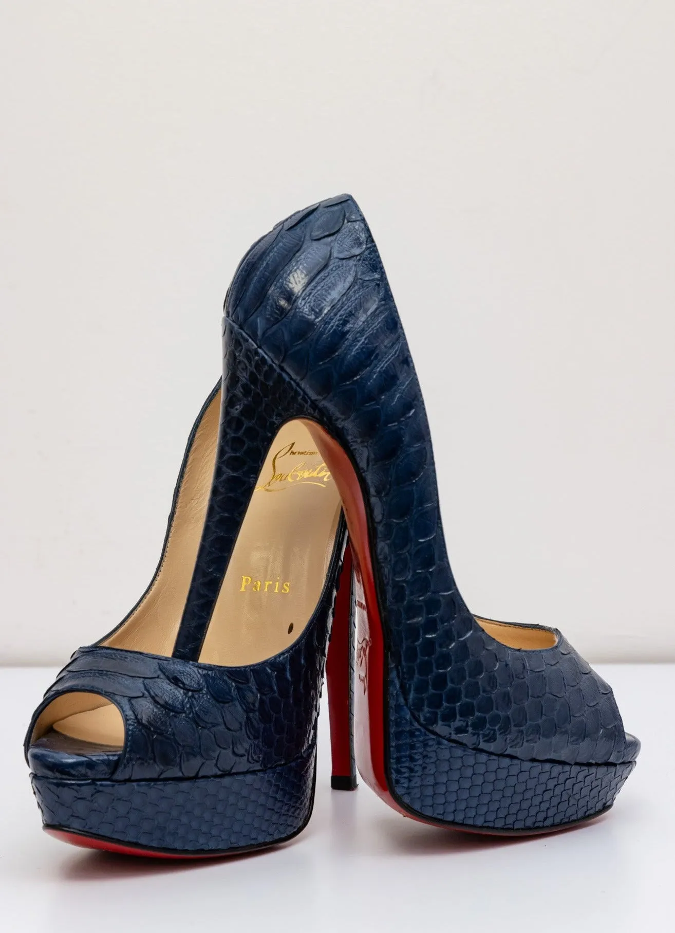 CHRISTIAN LOUBOUTIN Blue Crocodile Leather Pumps