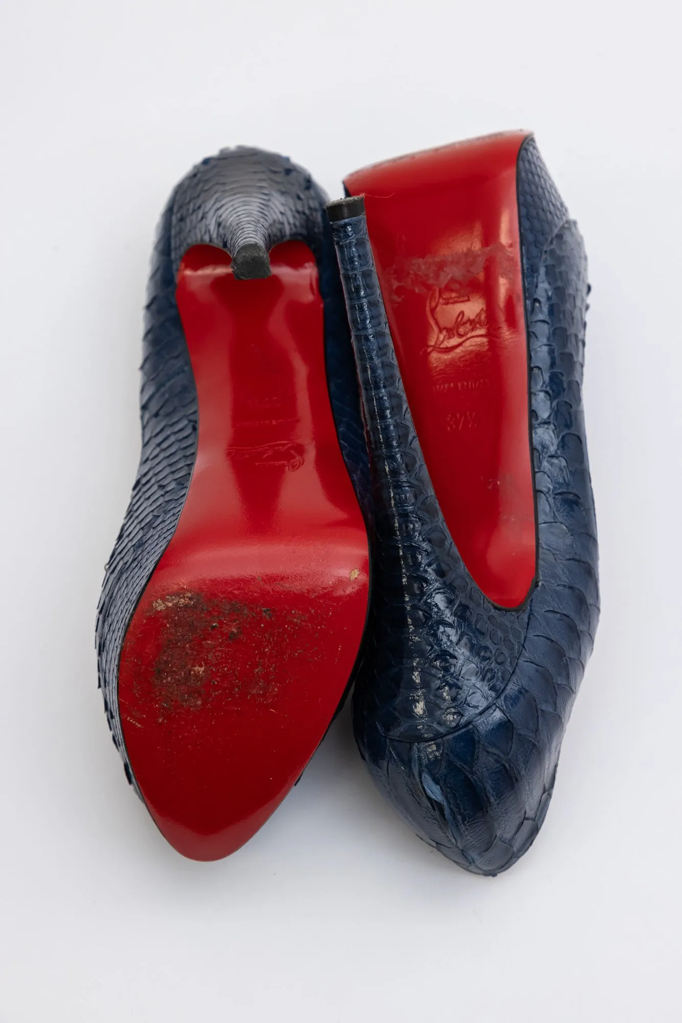 CHRISTIAN LOUBOUTIN Blue Crocodile Leather Pumps