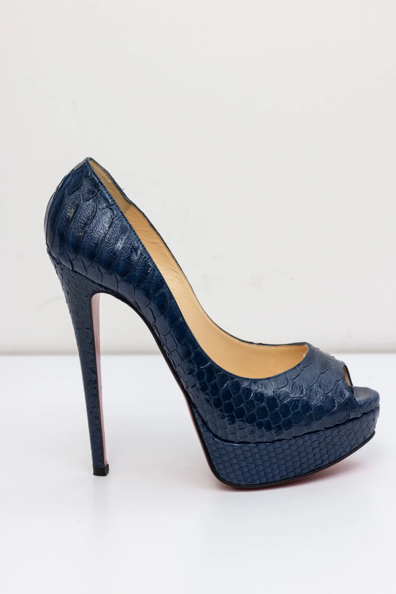 CHRISTIAN LOUBOUTIN Blue Crocodile Leather Pumps
