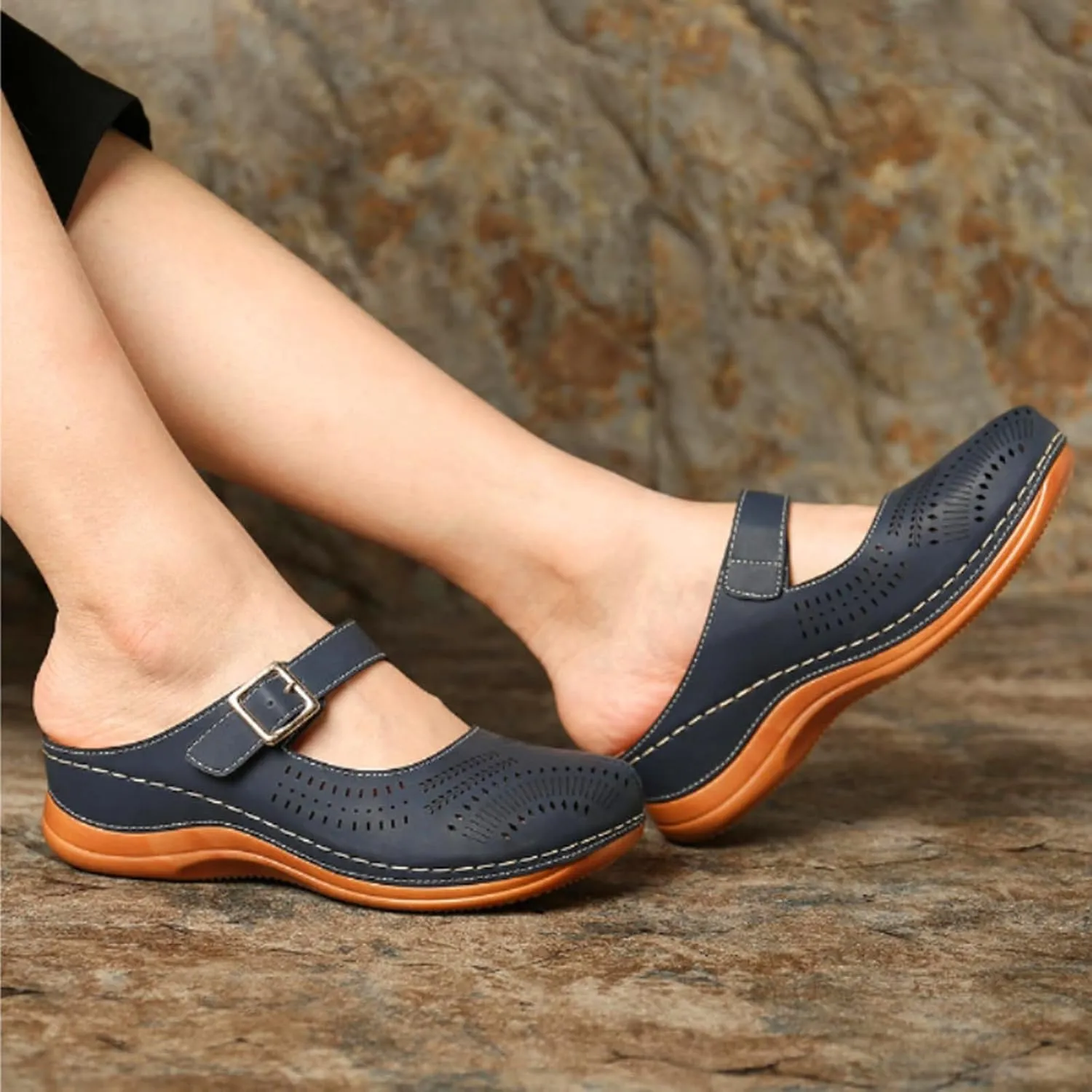 Clogs for Women Mule Sandals Comfortable Summer Platform Orthopedic Sandals, Round Toe Closed Toe Walking Slippers Hollow Out Breathable Buckle Walking Shoes