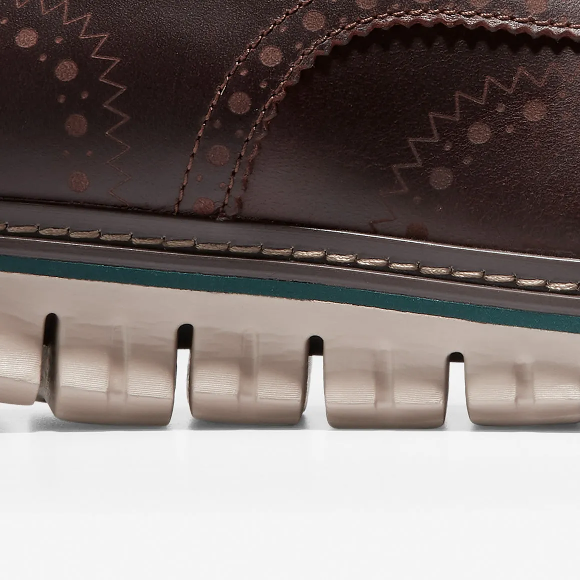 Cole Haan Men's ZERØGRAND Wingtip Oxford