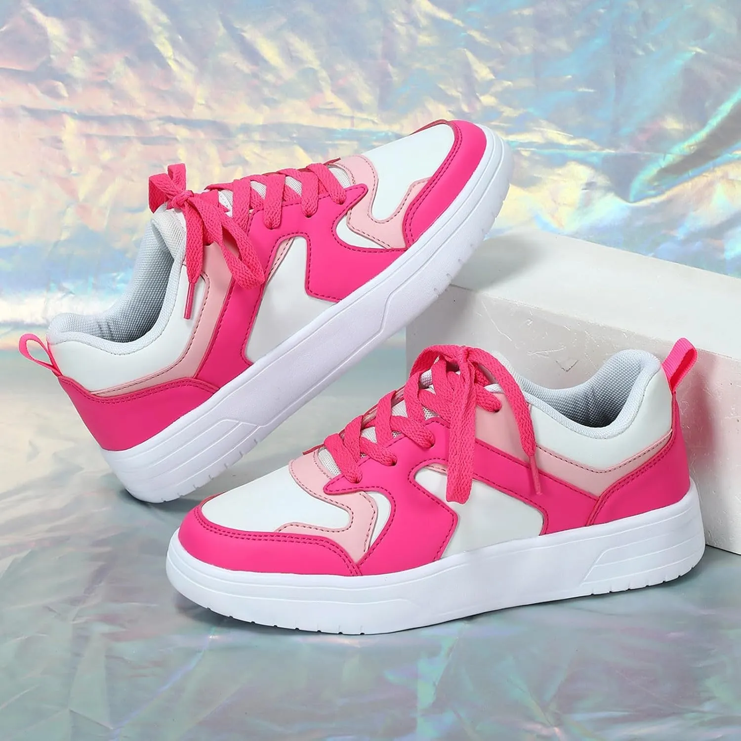 Couples Korean Version of The Trend Lace Up Color Matching Casual Board Shoes Breathable Light River Shoes for Men