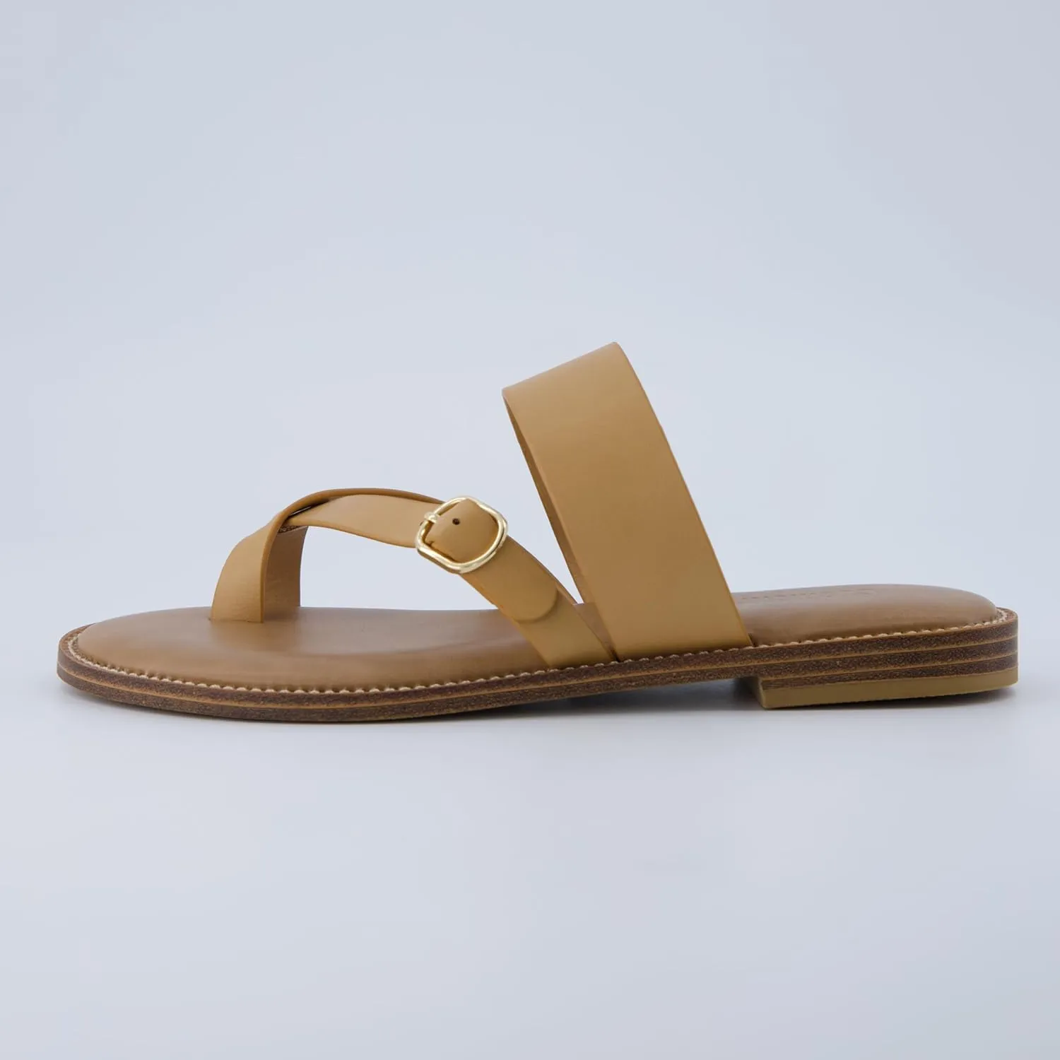 CUSHIONAIRE Laws Women’s Flat Sandal – Faux Leather Slip-On with Toe Loop, Adjustable Buckle & Cushioned Footbed