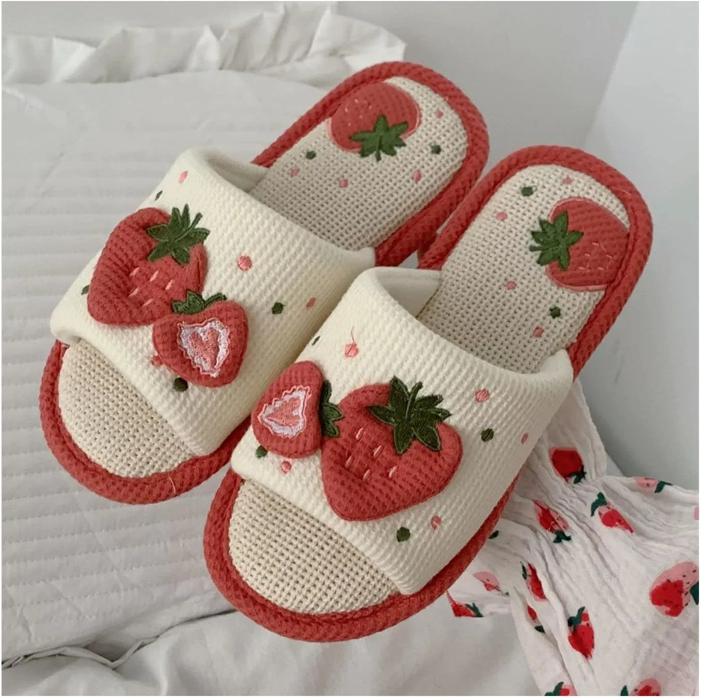 Cute Strawberry Slippers Indoor Linen House Slippers for Women Cotton Home Floor Slippers Open Toe Non-Slip Slides