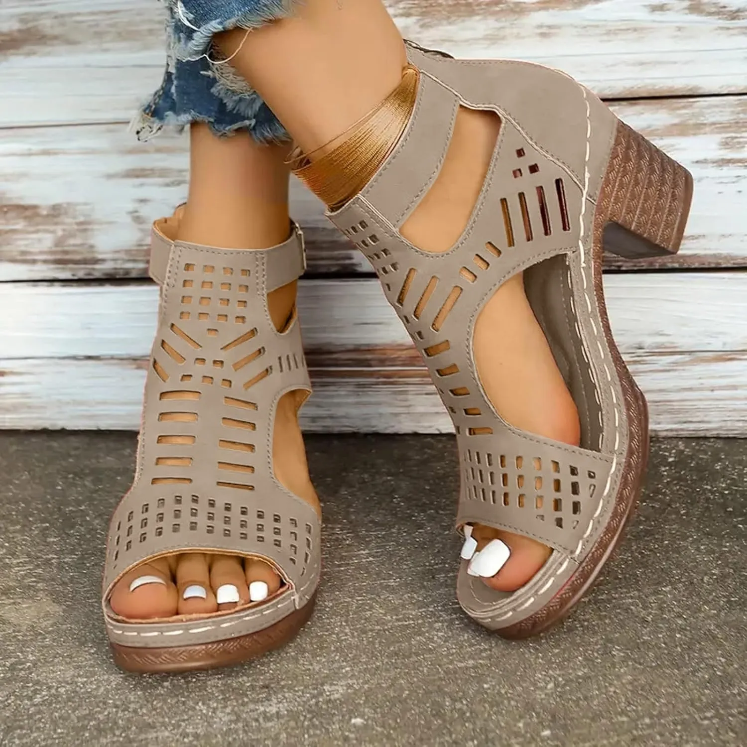 Eduavar Women's Wedge Sandals, Orthopedic Leather Peep Toe Cutout Zipper Chunky Heeled Sandals in White, Brown for Casual Wear