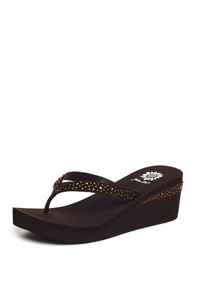 Everett Wedge Flip-Flop in Brown