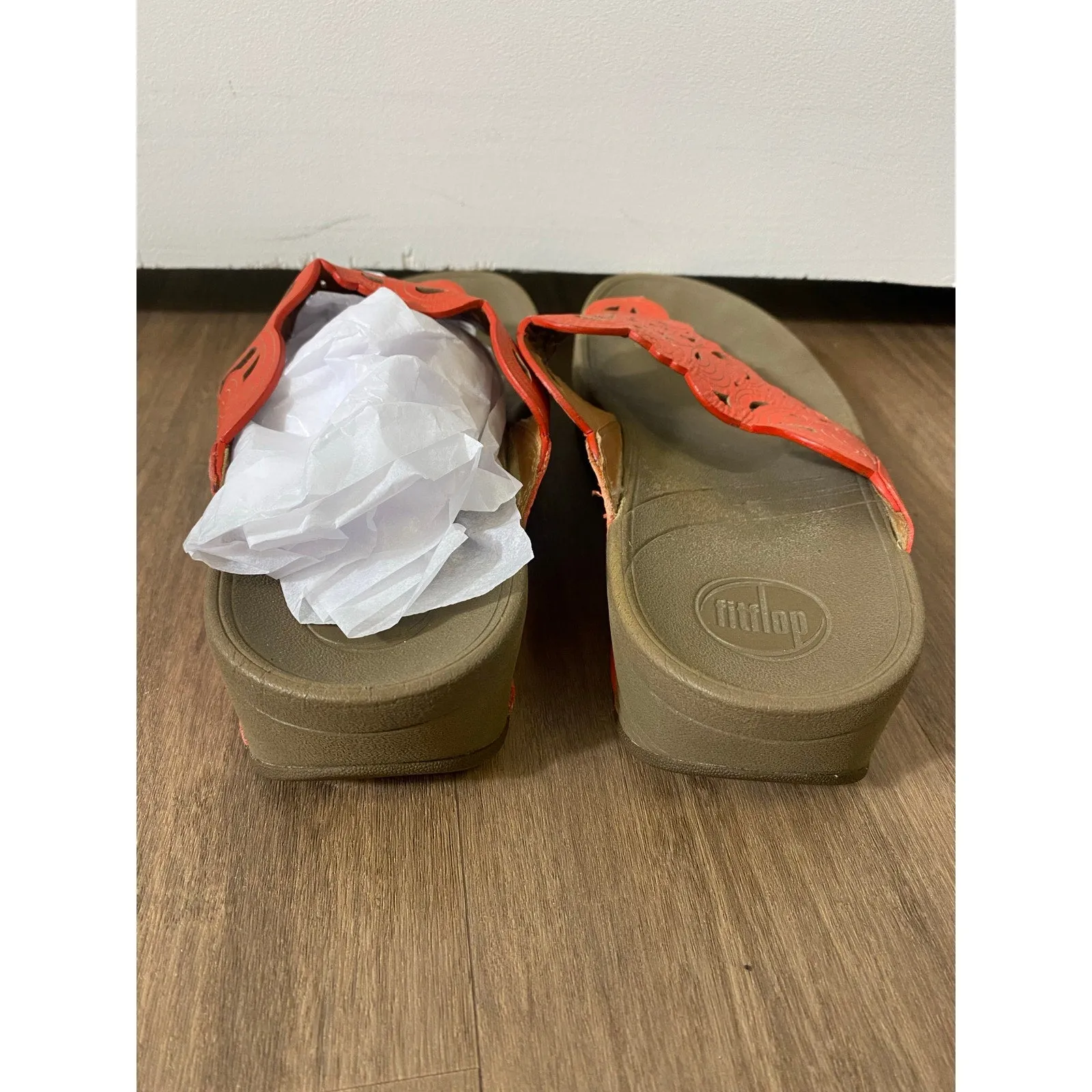 Fit Flop Brown Orange Leather Cut Outs Flip Flop Sz 7