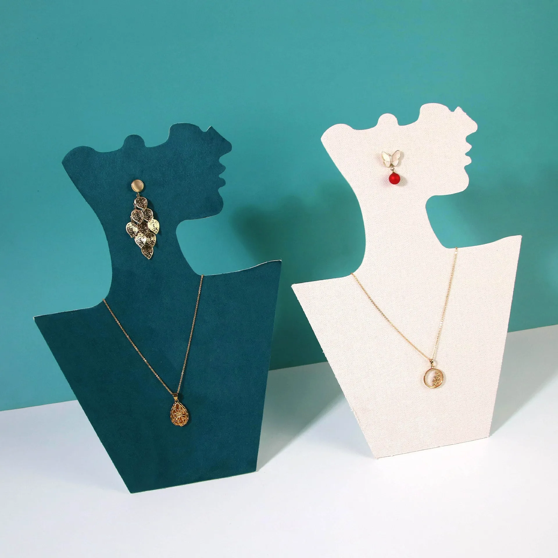 Flat Portrait Jewelry Stand W1839