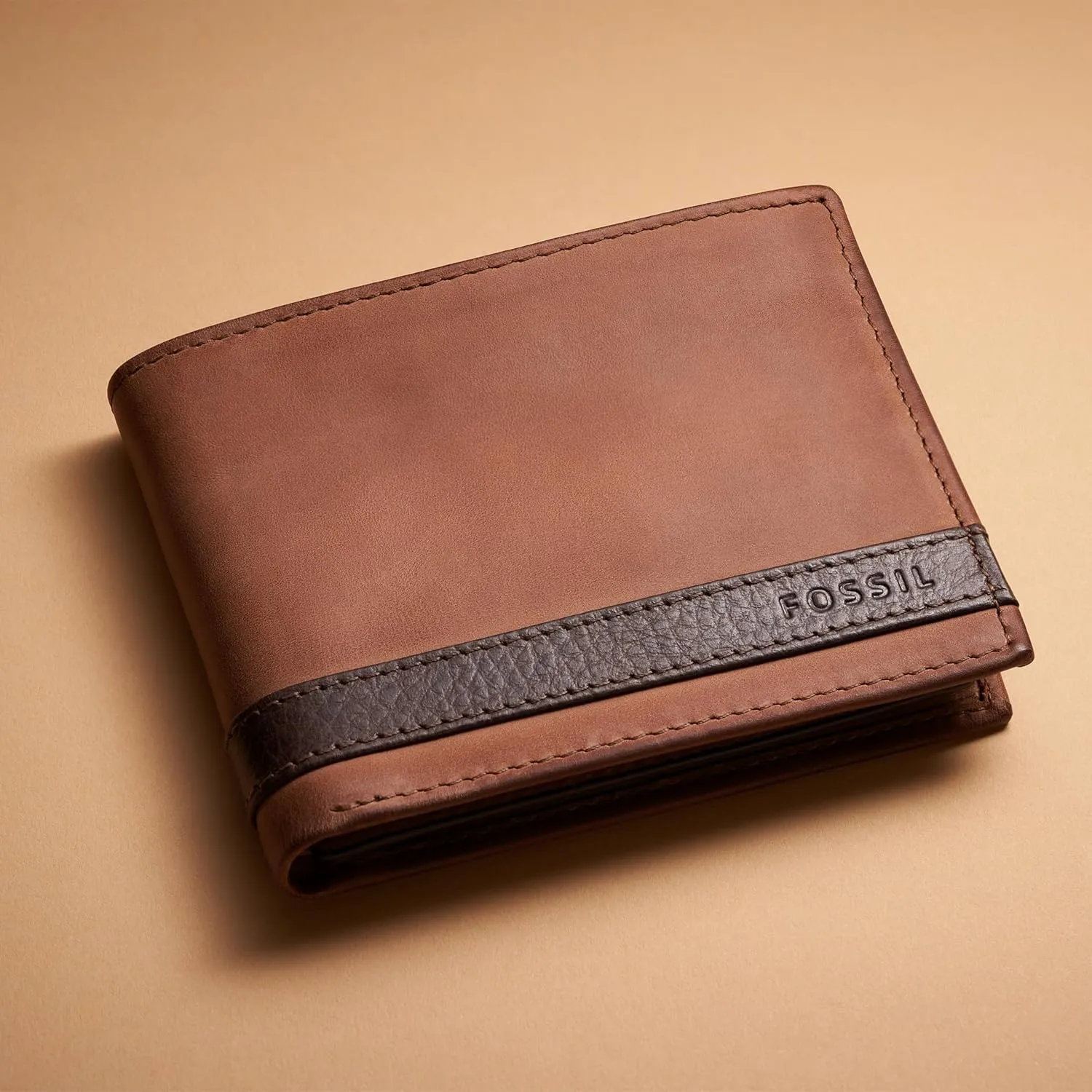 Fossil Men's Quinn Leather Bifold with Flip ID Wallet, Brown, (Model: ML3644200)