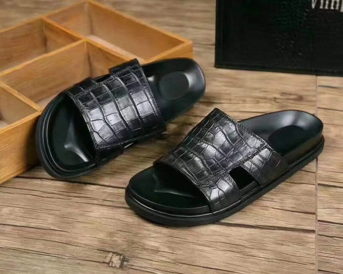 Genuine  Crocodile Belly Leather  Mens  Slipper