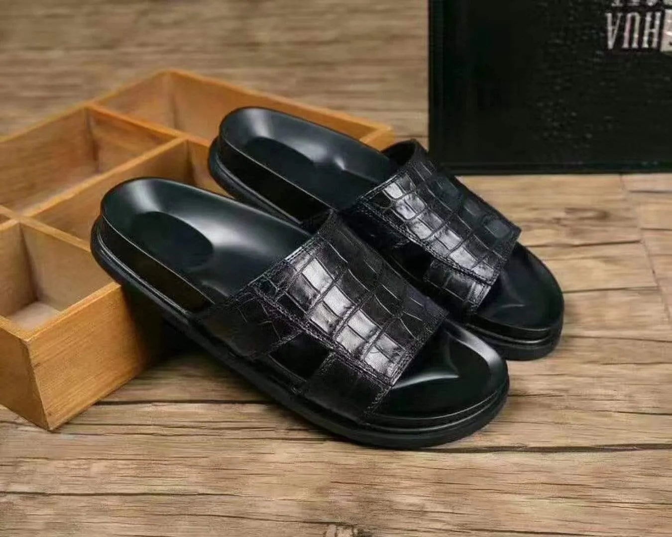 Genuine  Crocodile Belly Leather  Mens  Slipper