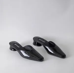 JEFFREY CAMPBELL MOLLY-BLACK CRINKLE PAT