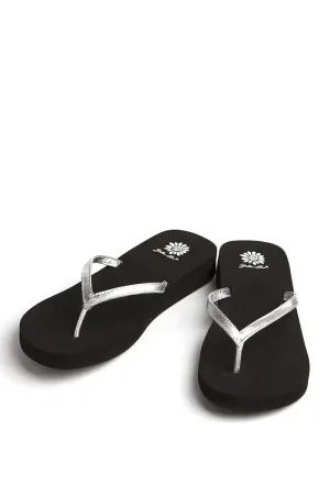 Jetta Flip-Flop in Silver