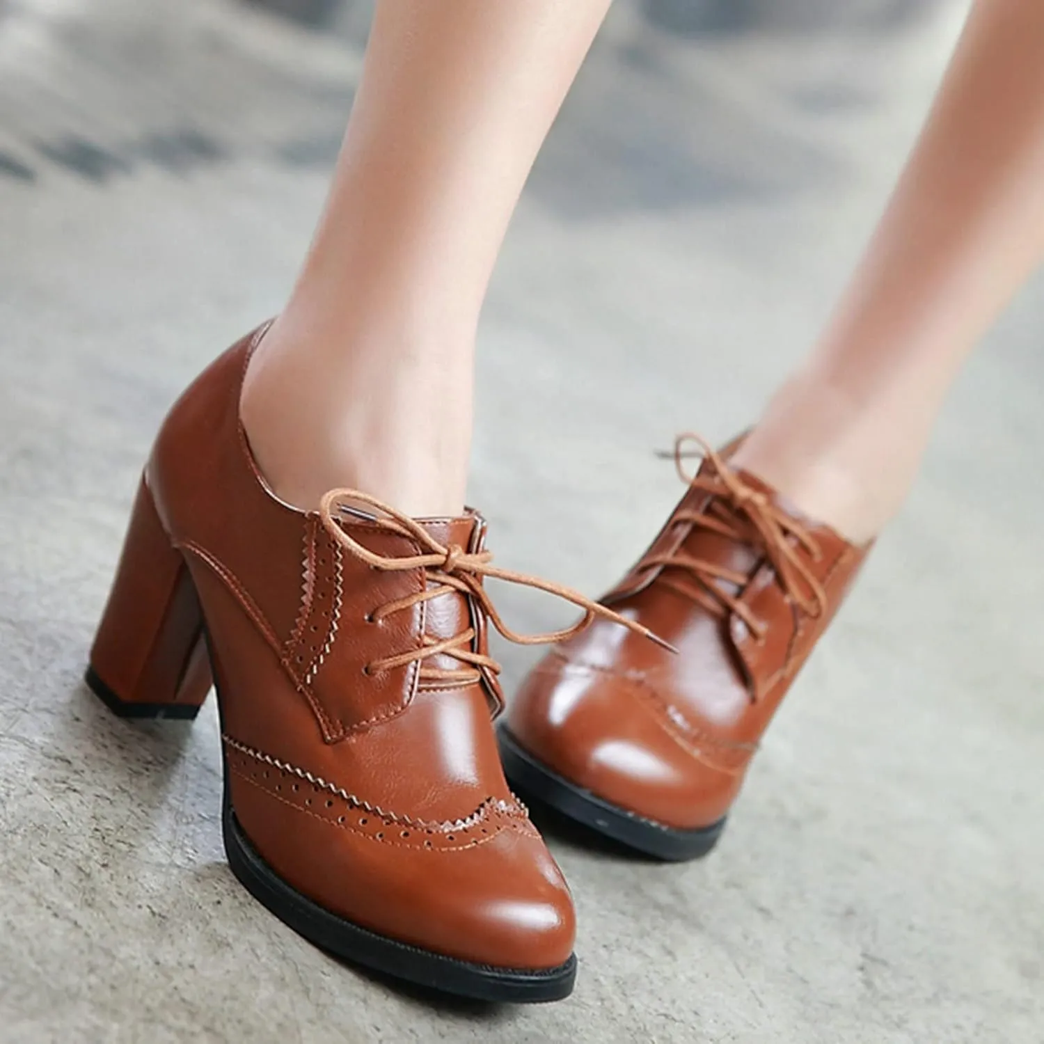 KysBloes Women's Wingtip Oxford Lace Up Shoes Chunky Block Heel Vintage Brogues Classic Closed Toe Saddle Shoes Gift Booties