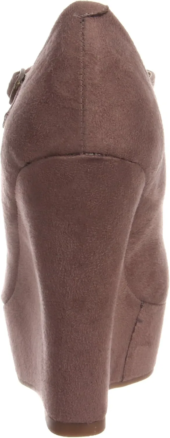 Madden Girl Women's Raimmy T-Strap Pump