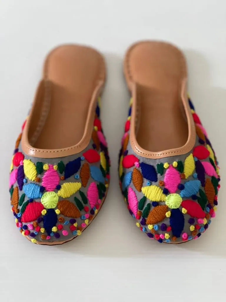 Modern Style Flat Mule with Beautiful Thread Hand Embroidery in Pure Leather
