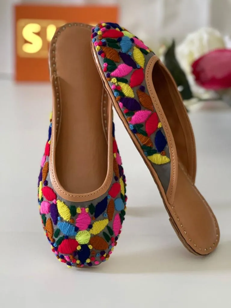 Modern Style Flat Mule with Beautiful Thread Hand Embroidery in Pure Leather