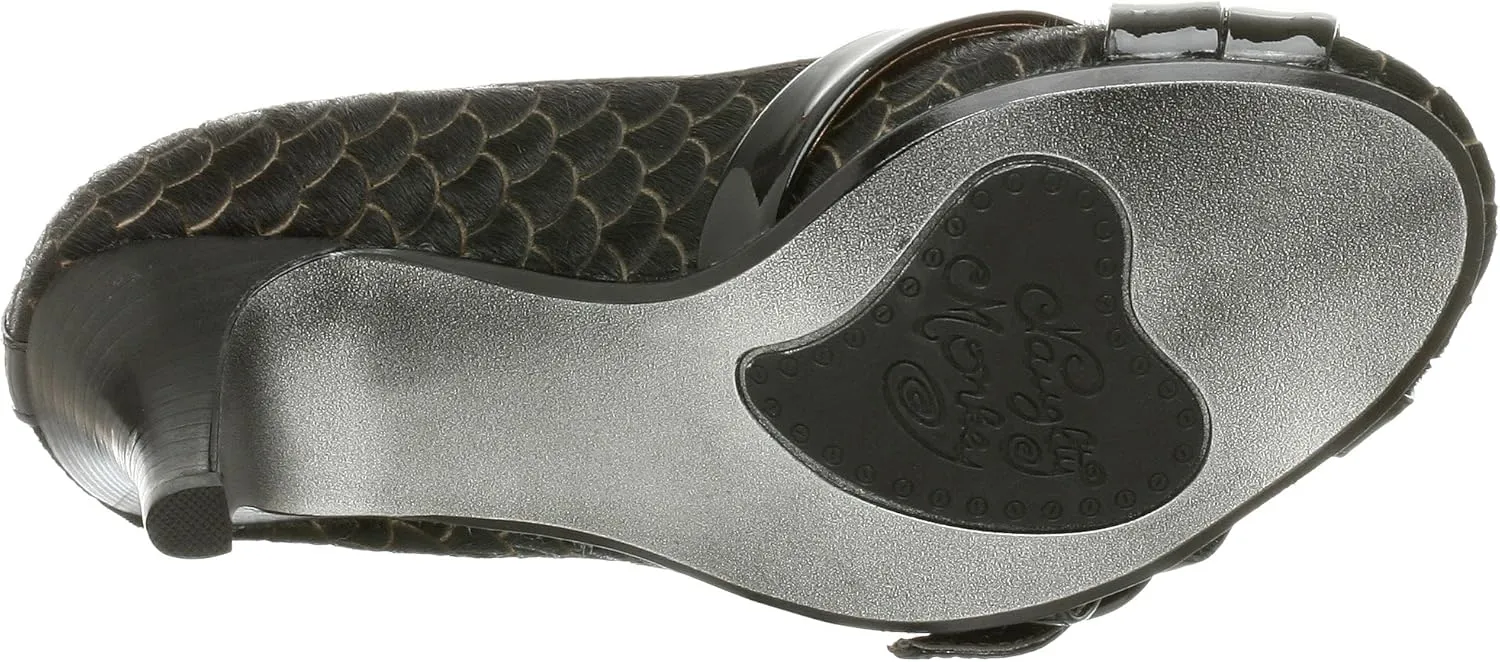 Naughty Monkey Women's Crossize Pump