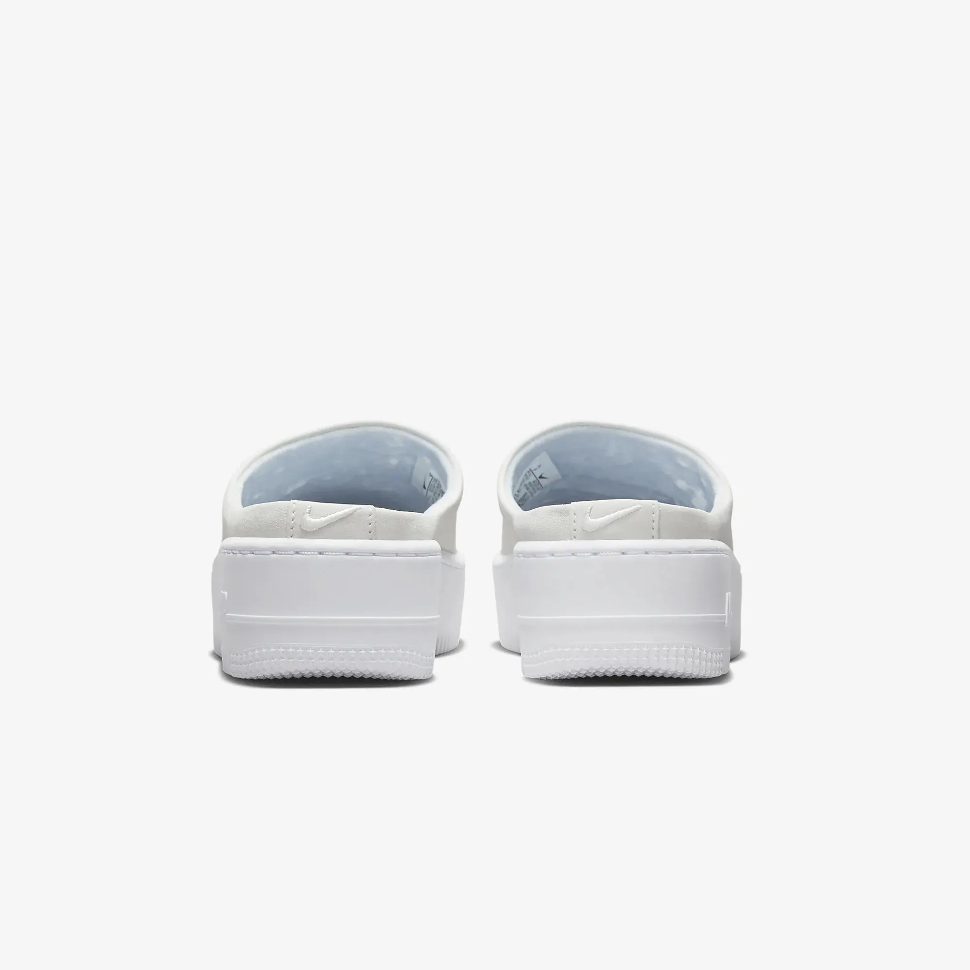 Nike | WMN'S AIR FORCE 1 LOVE XX  { OFF WHITE/LIGHT SILVER
