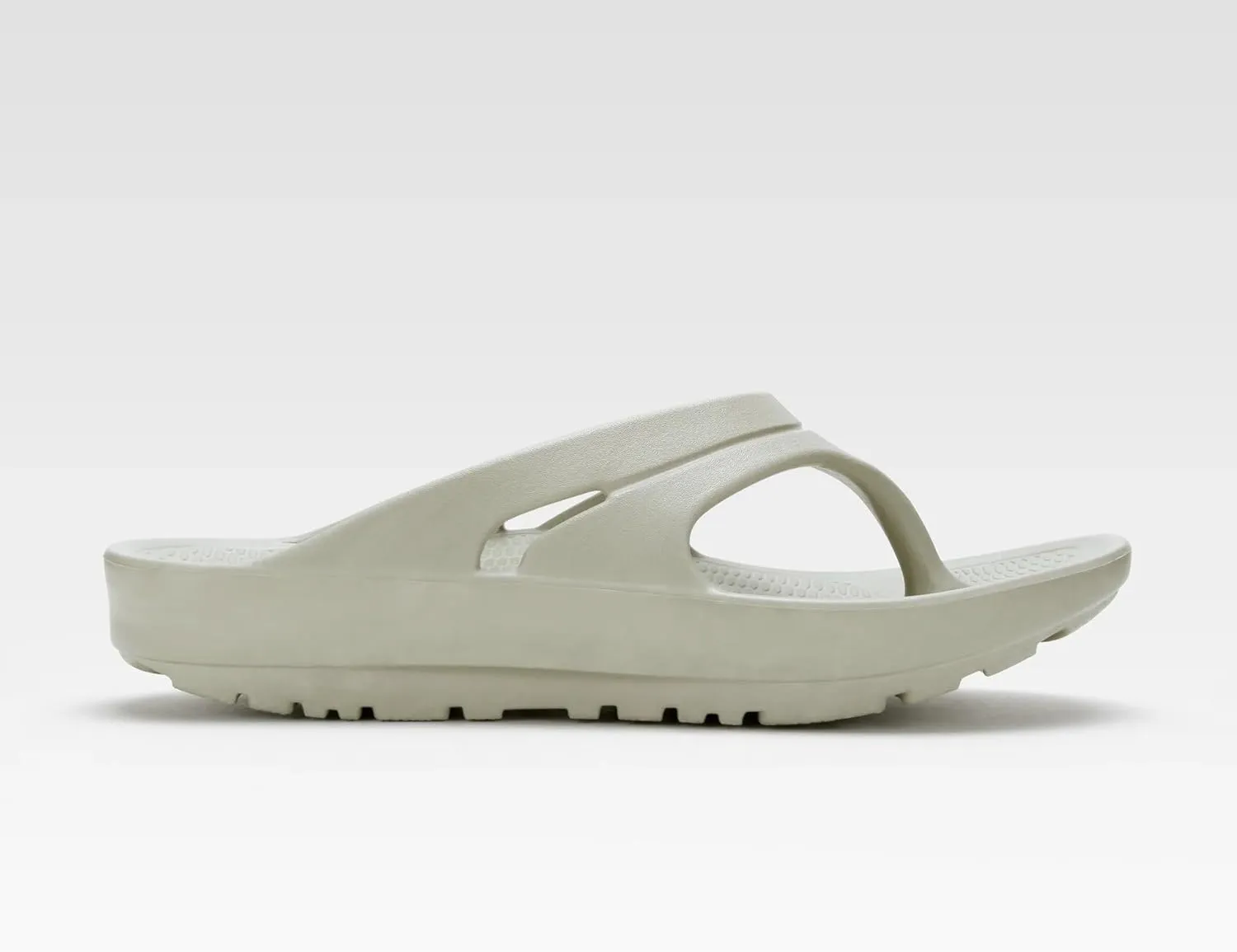 Oka Unisex Sustainable Lightweight USA Made Recovery Flip Flops
