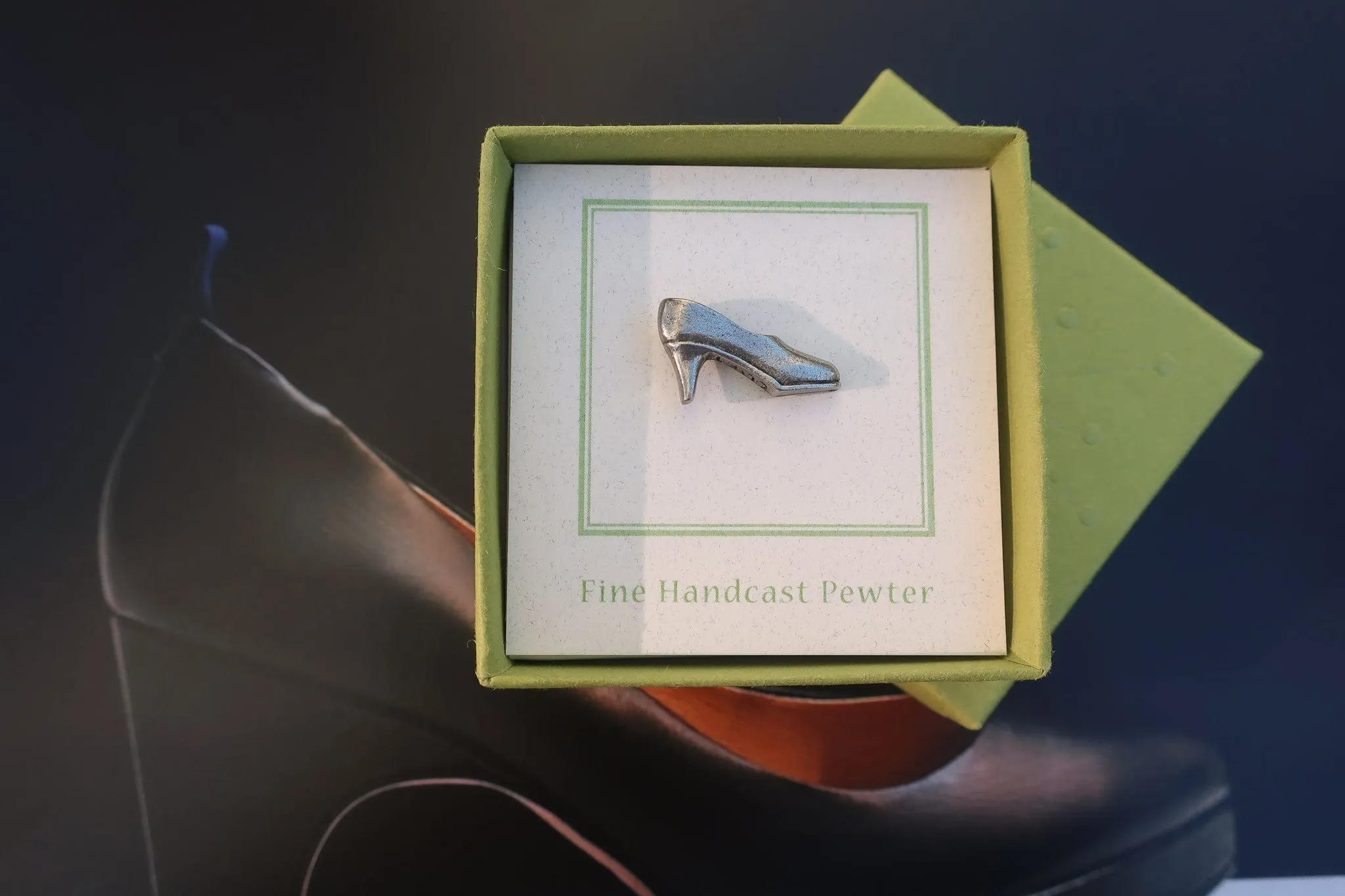 Pump Lapel Pin