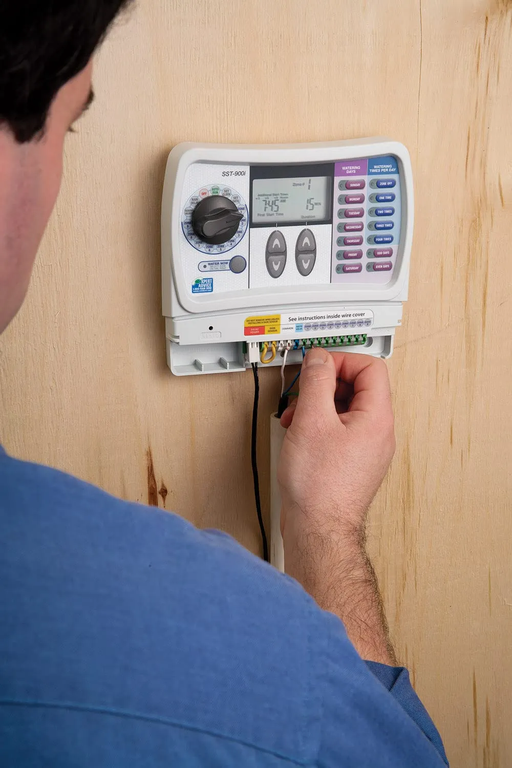 Rain Bird SST900IN Simple-To-Set Indoor Sprinkler/Irrigation System Timer/Controller, 9-Zone/Station (this New/Improved Model Replaces SST900I)