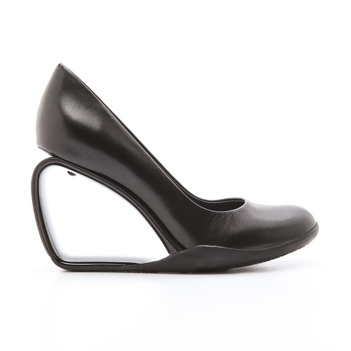 Step mobius pump - Black