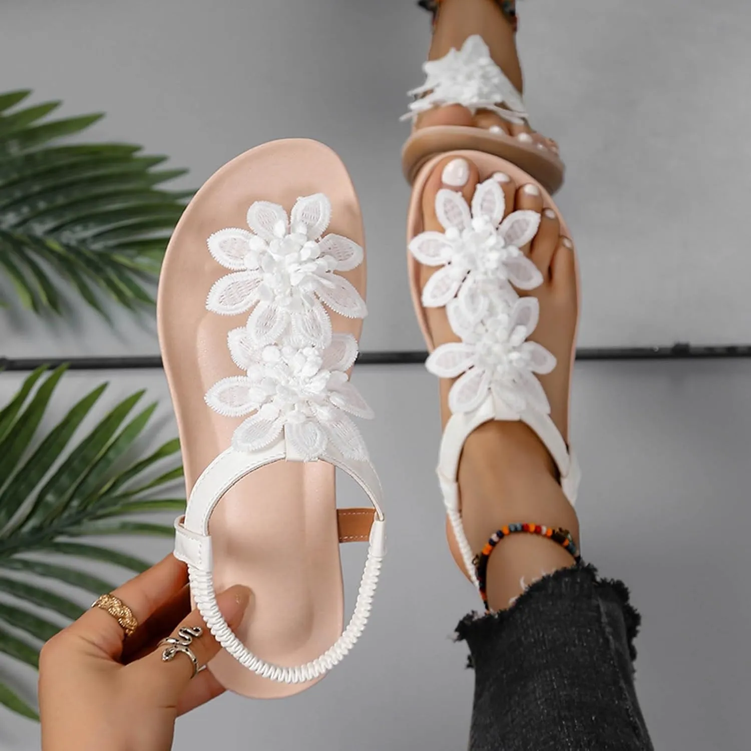 Stylish Women's Sandals Comfortable Flip Flops Casual Summer Thong Shoes Daily Wear Vacation Beach Design with