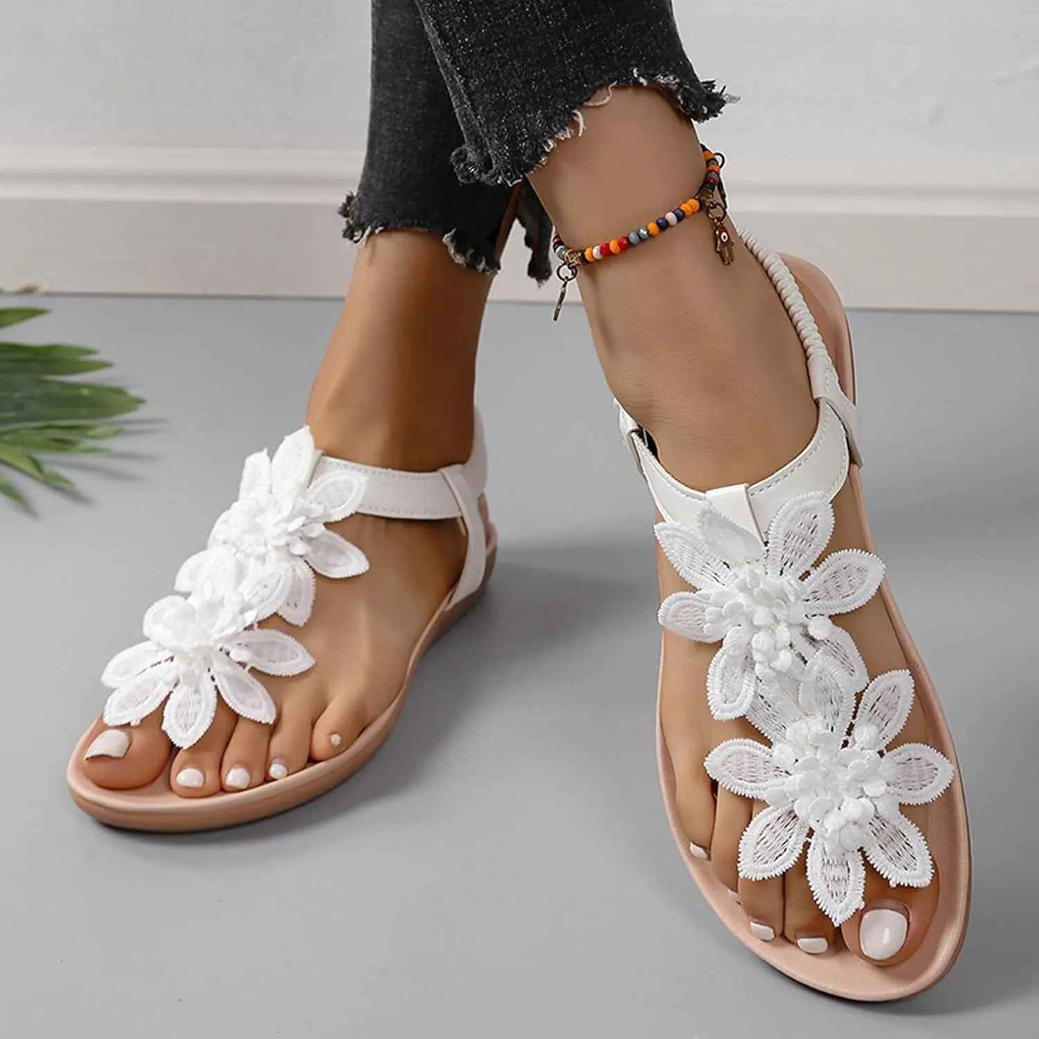 Stylish Women's Sandals Comfortable Flip Flops Casual Summer Thong Shoes Daily Wear Vacation Beach Design with
