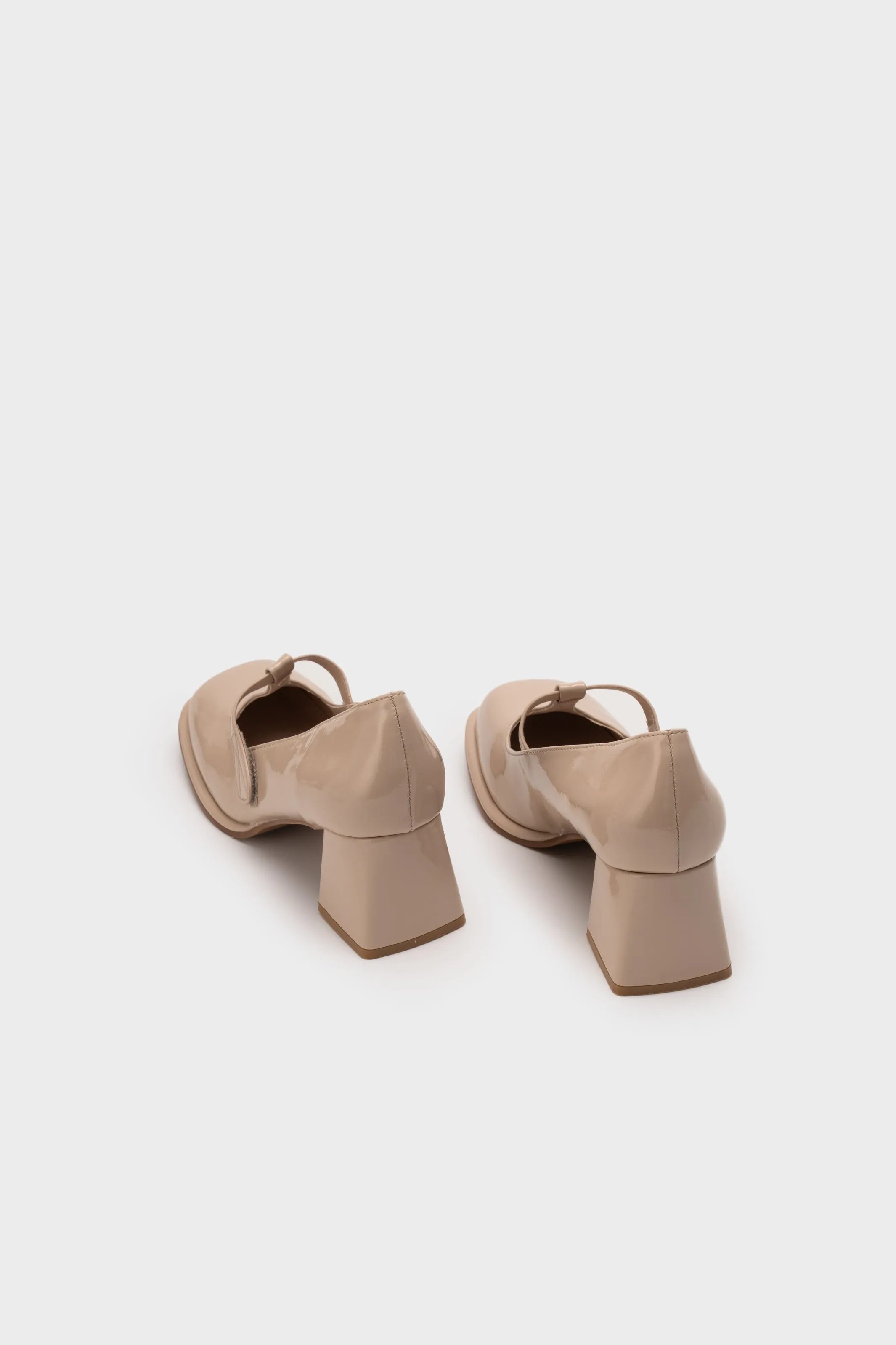 T BAR CHUNKY HEEL PUMP