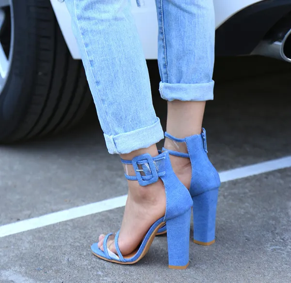 T-stage Fashion Dancing High Heel
