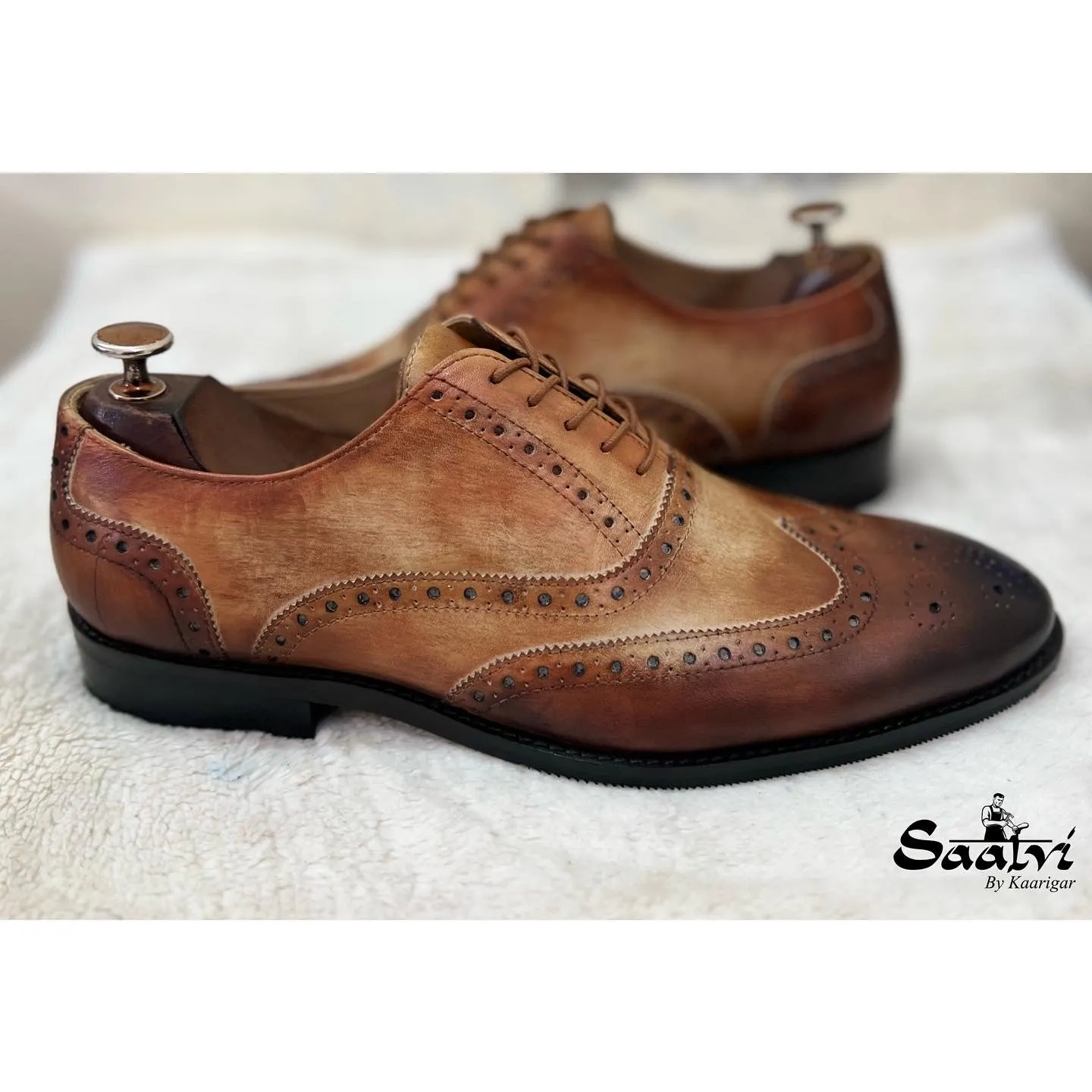 Tan Classic Oxford Brogue’s