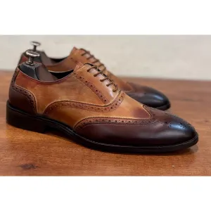 Tan Classic Oxford Brogue’s