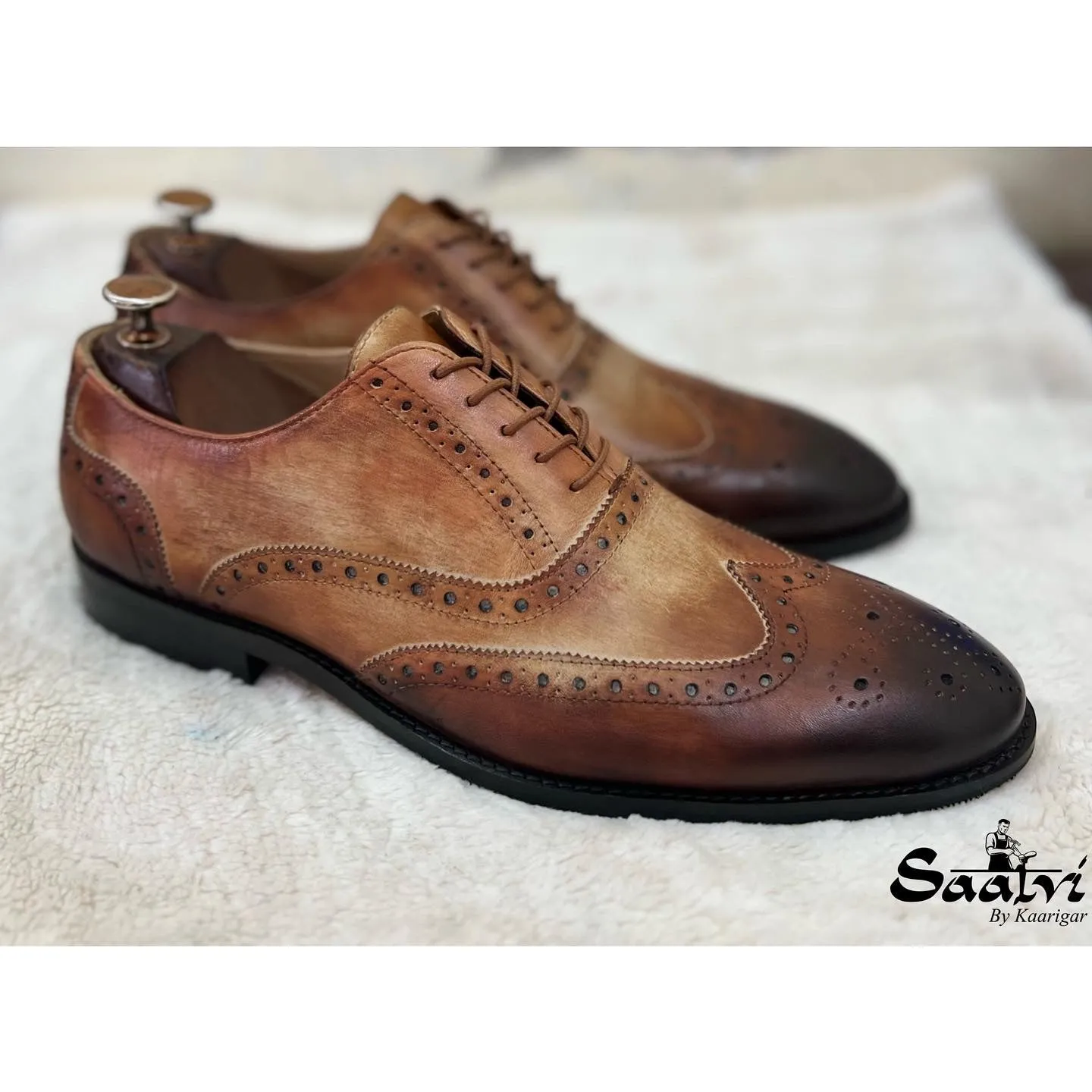 Tan Classic Oxford Brogue’s