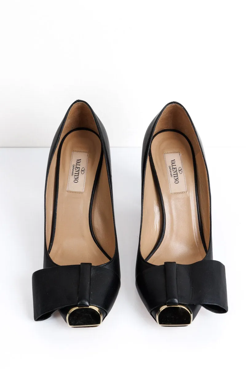 VALENTINO GARAVANI Black Leather Half Bow Block Heel Pumps
