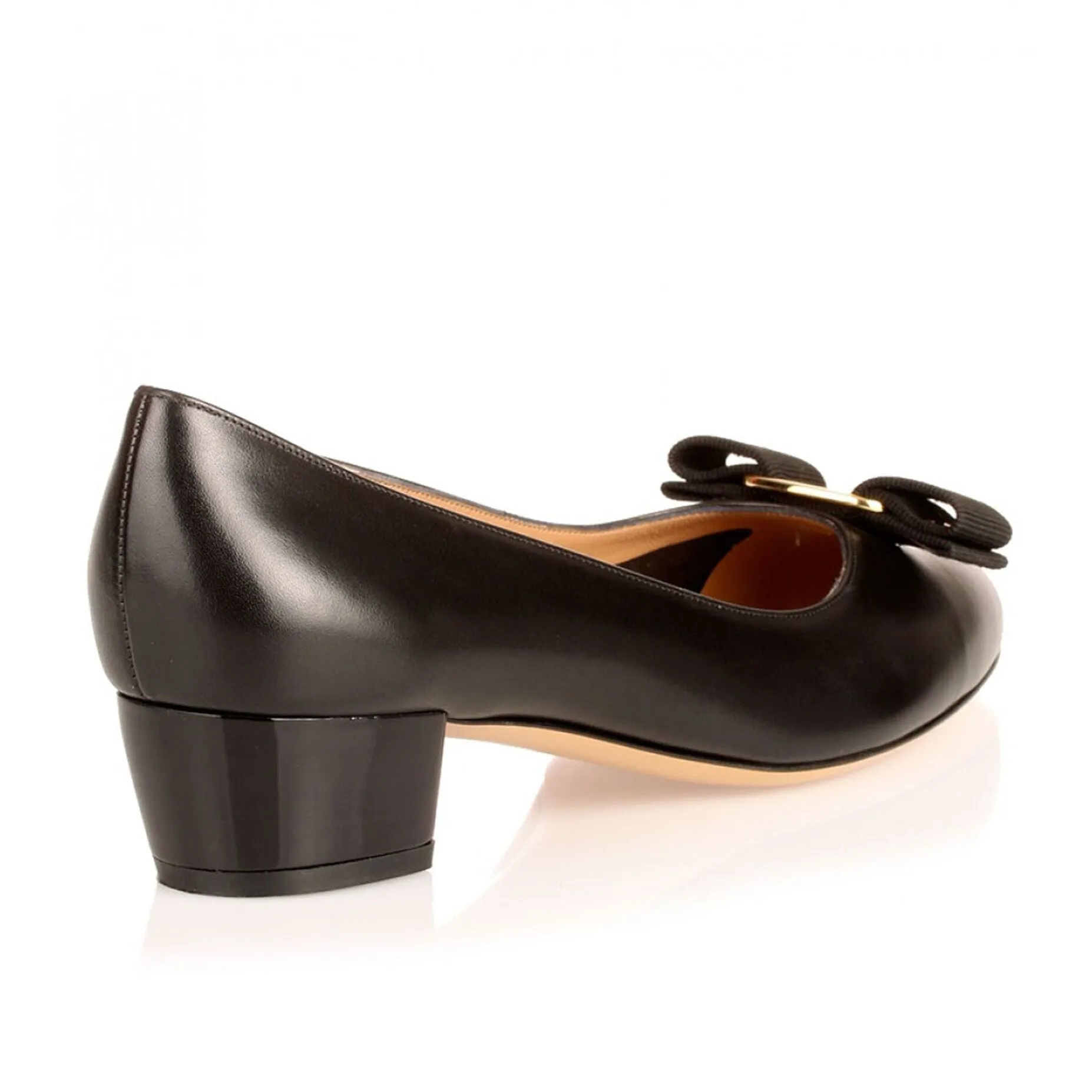 Vara black calf pump