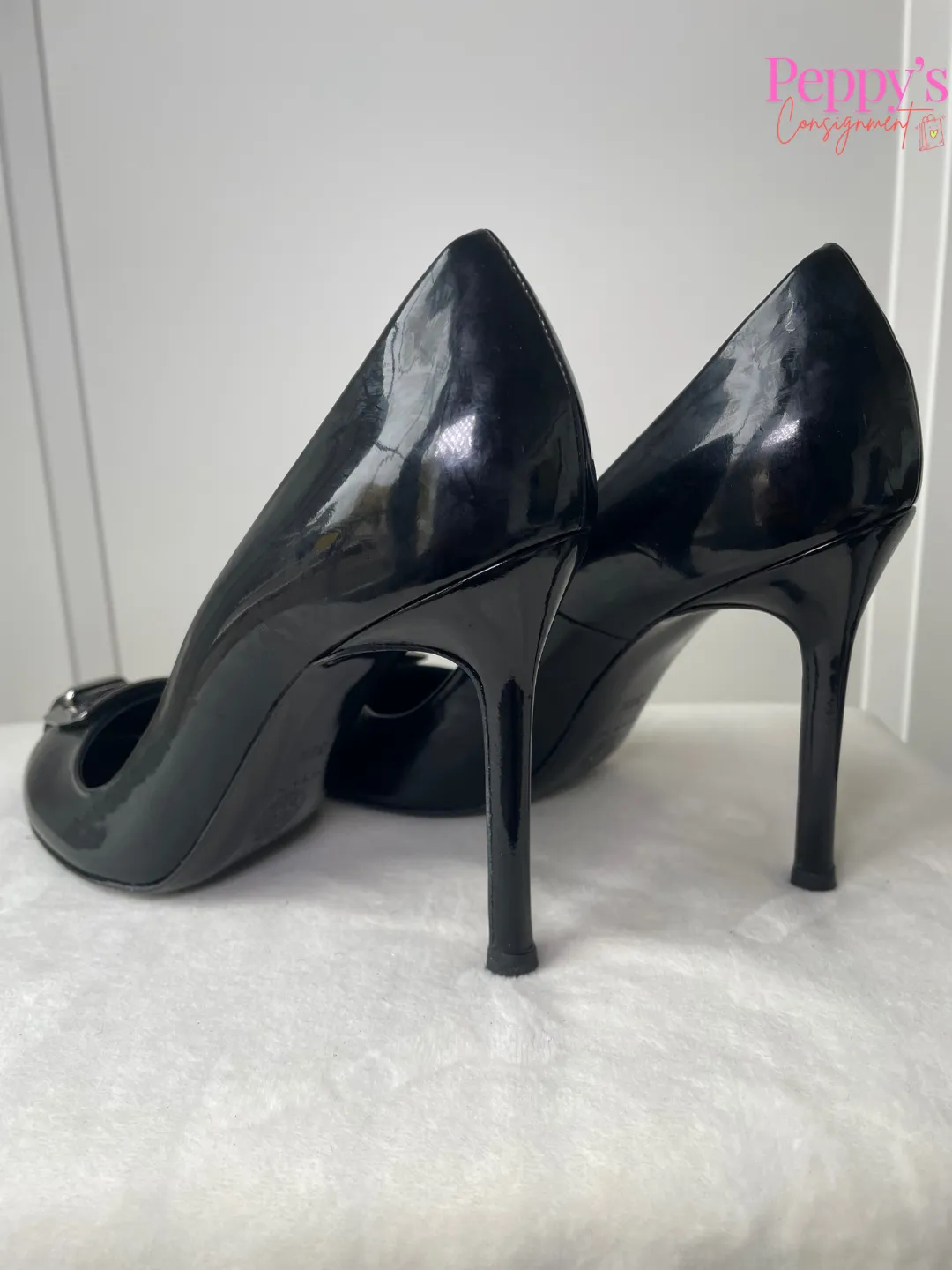 Versace Patent Pump Size 38.5