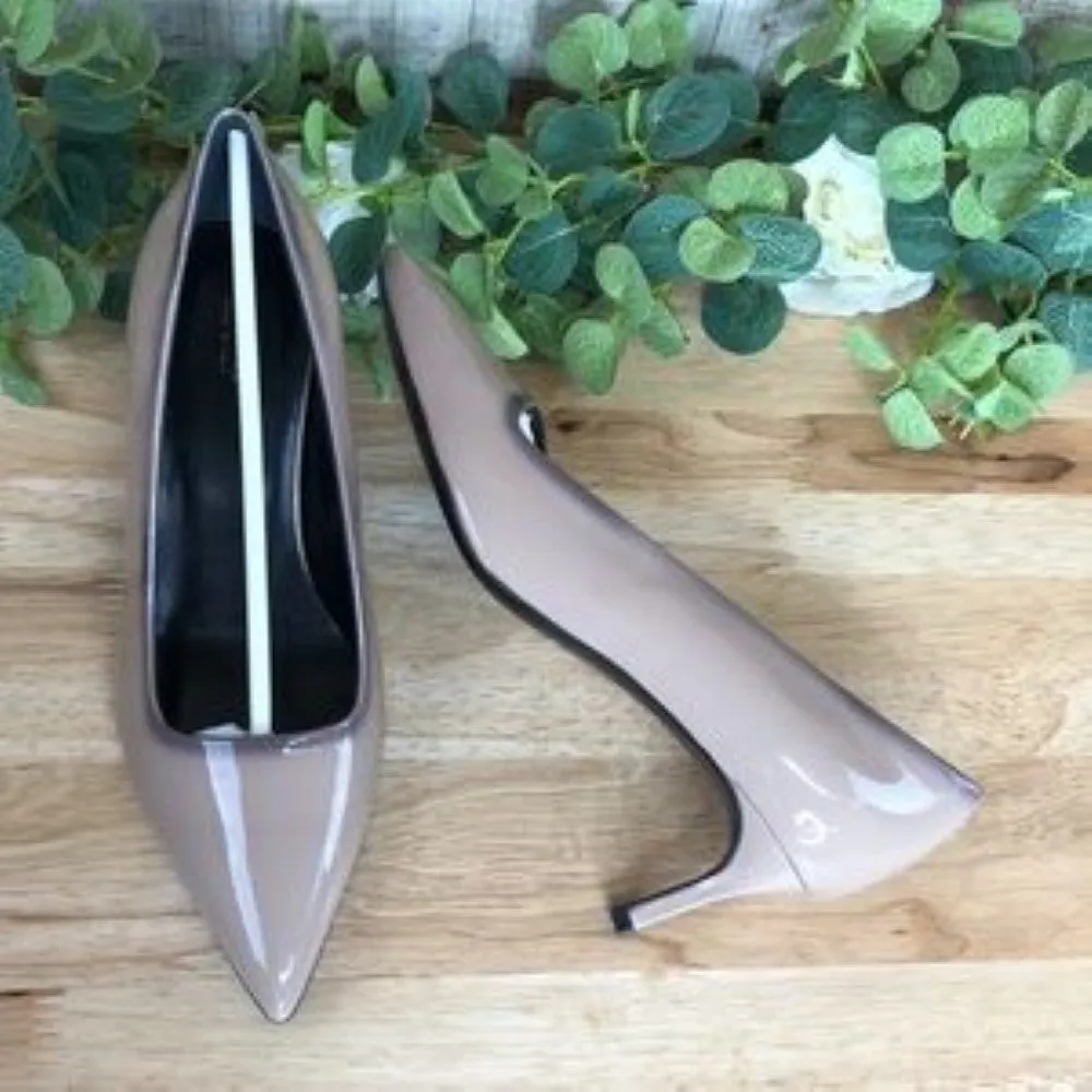 Via Spiga Bethany Nude Patent 8 M US