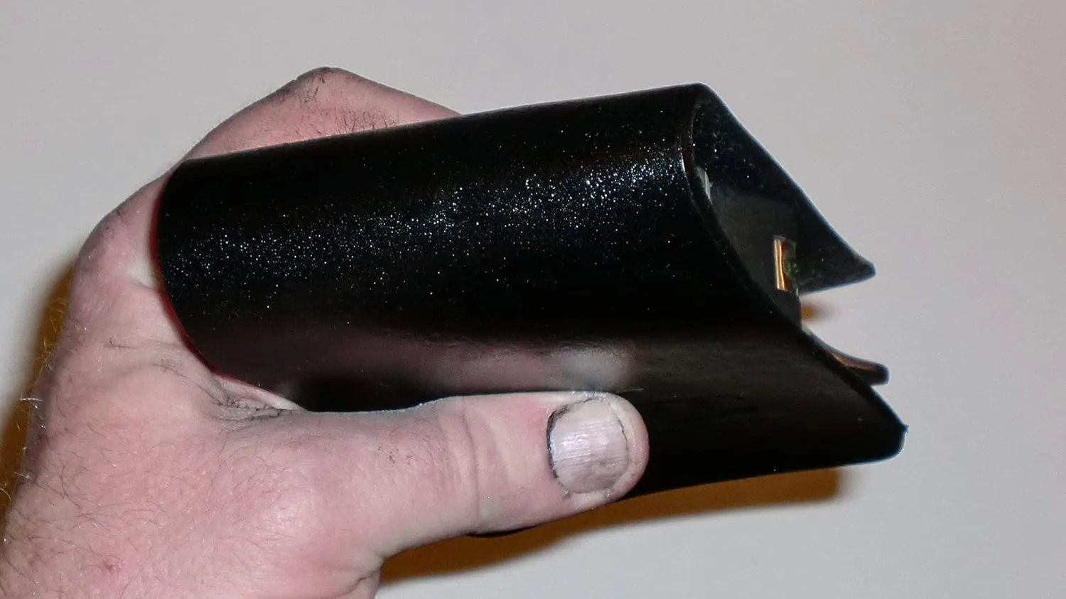 Wallet Holster for Full Concealment - Bond Arms Derringer