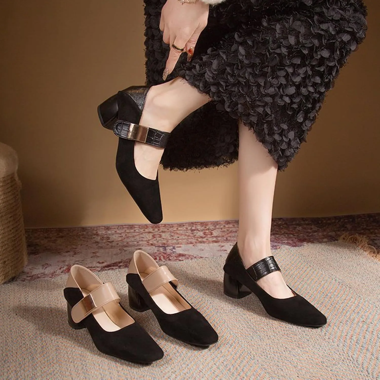 Women's Square Toe Chunky Heel Pumps Closed Toe Hook Loop Mary Jane Shoes Classic Retro Comfortable Heels Office Wedding Work Dress Shoes